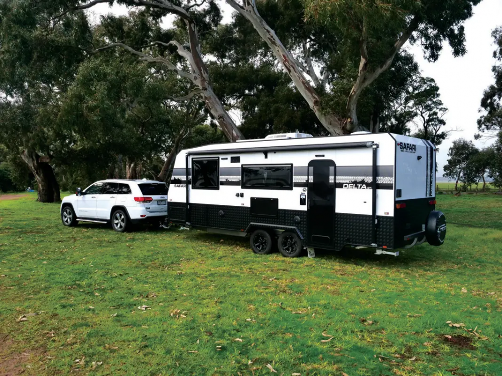 Caravan Review: Safari Delta 21